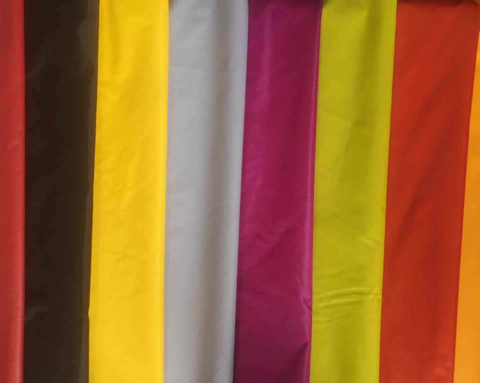 ผ้าร่มRistop 30-40 DเคลือบPU, ผ้ากันน้ำRistop 30-40 DเคลือบPU, ผ้าสต๊อกRistop 30-40 DเคลือบPU